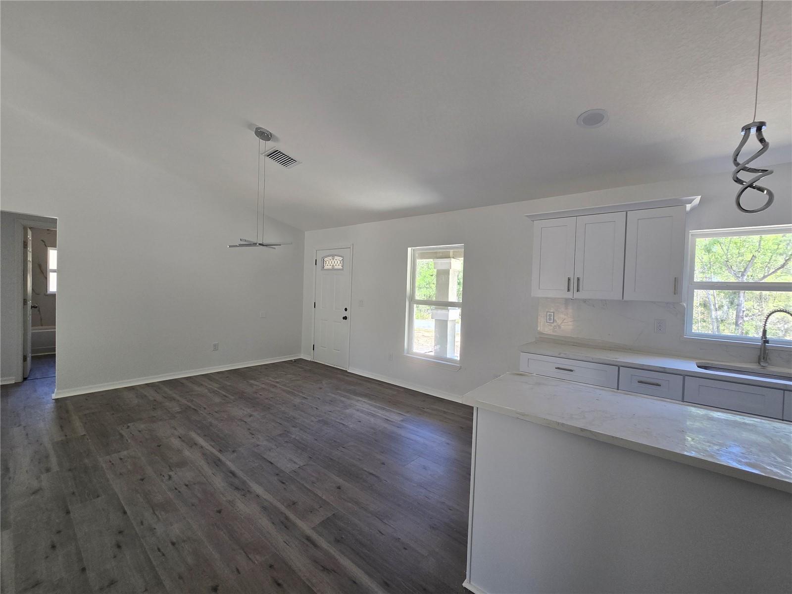 76 LOCUST LOOP, OCALA, FL, 34472