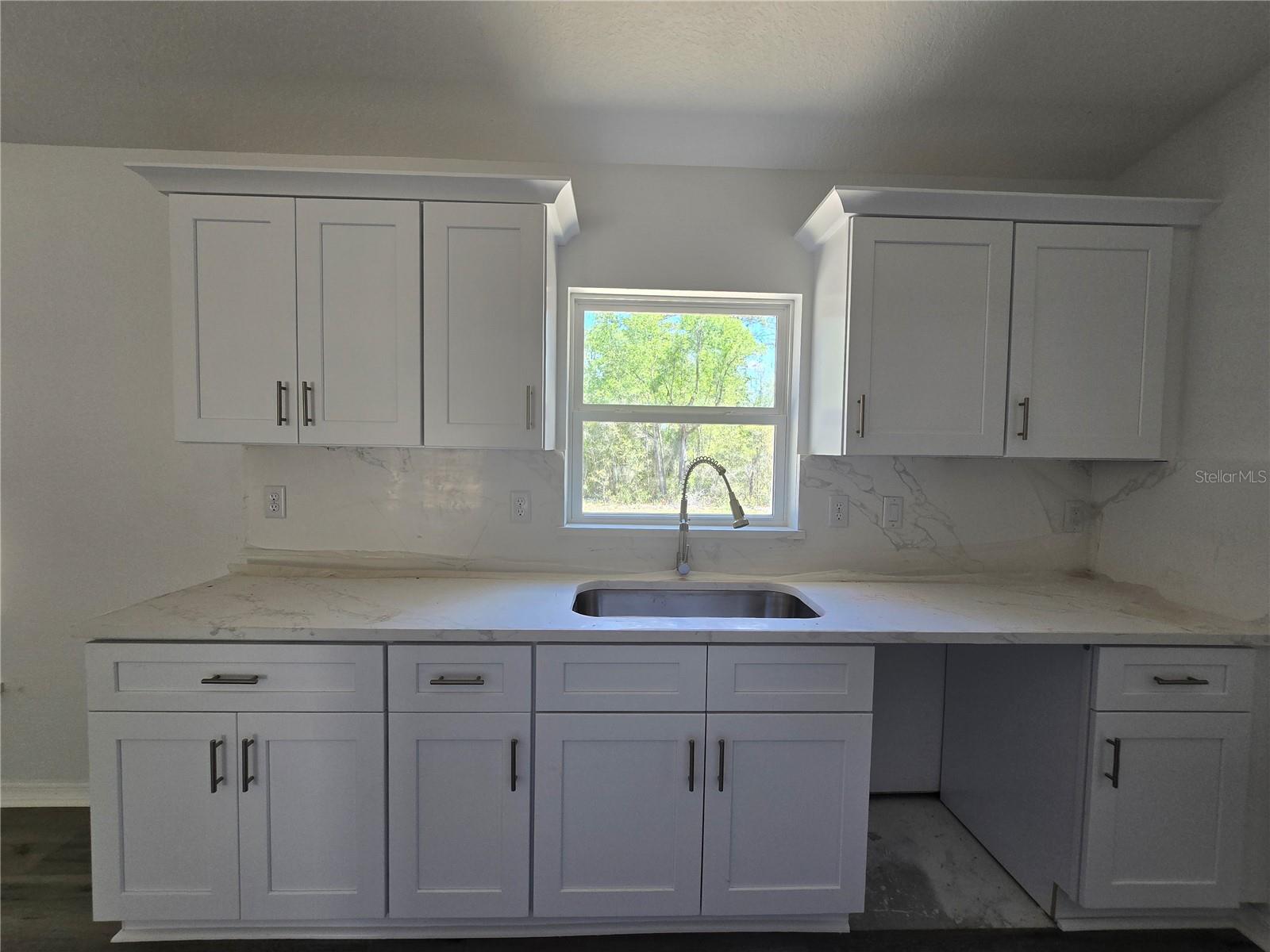 76 LOCUST LOOP, OCALA, FL, 34472