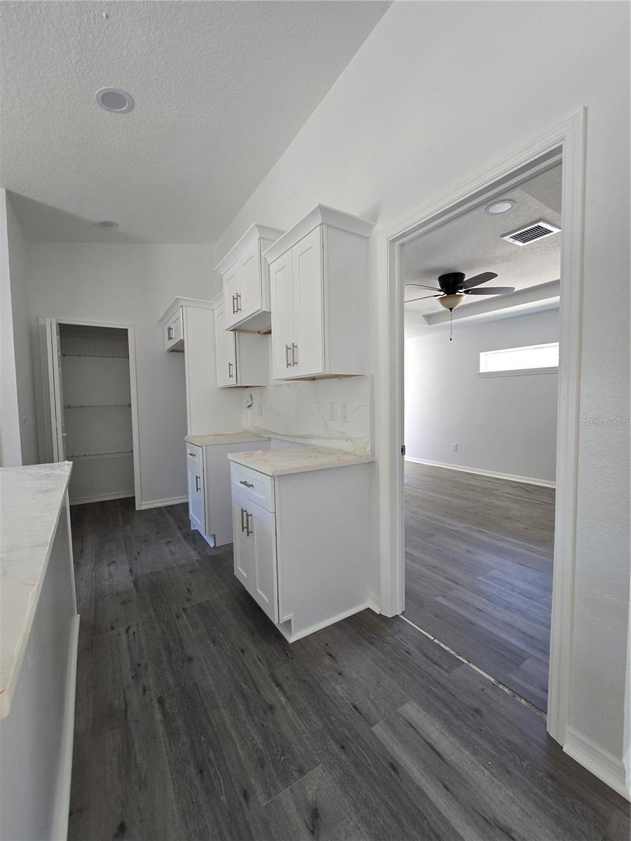 76 LOCUST LOOP, OCALA, FL, 34472