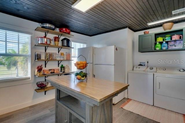 209 W OLYMPIA AVE, PUNTA GORDA, FL, 33950
