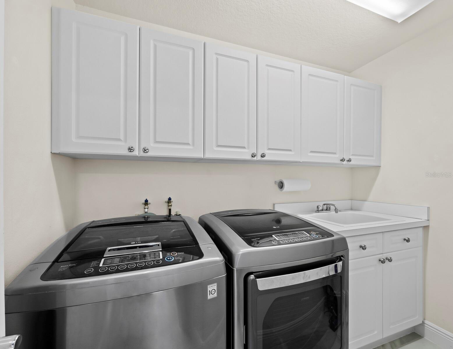 1914 HARBOUR LINKS CIR #10, LONGBOAT KEY, FL, 34228