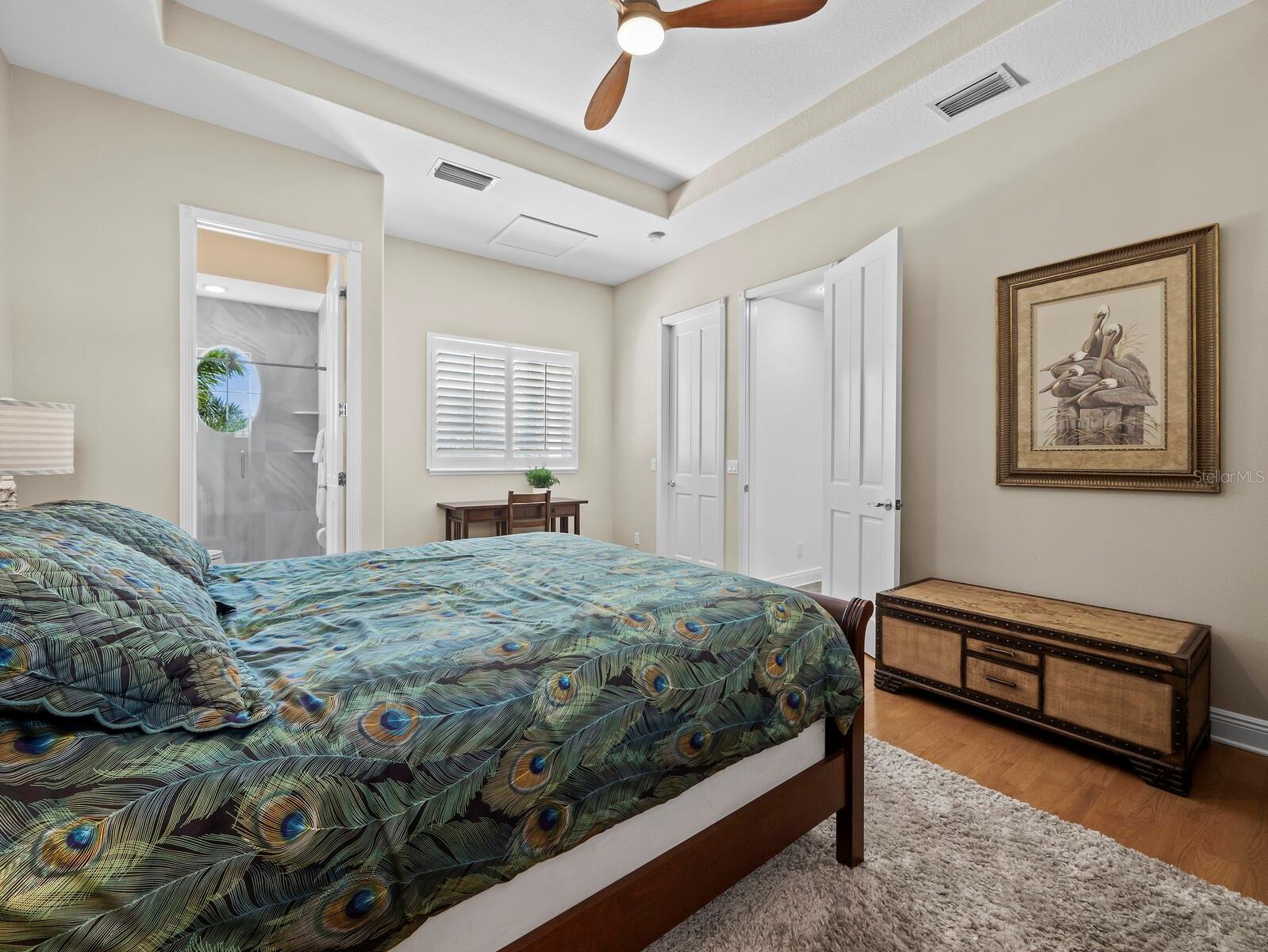 1914 HARBOUR LINKS CIR #10, LONGBOAT KEY, FL, 34228