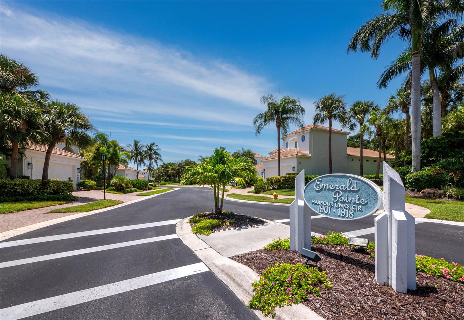 1914 HARBOUR LINKS CIR #10, LONGBOAT KEY, FL, 34228