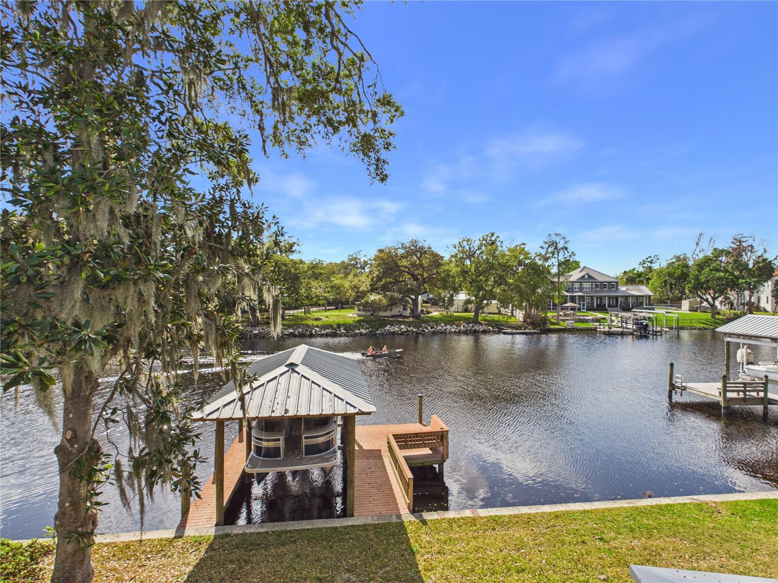 11202 WINN RD, RIVERVIEW, FL, 33569