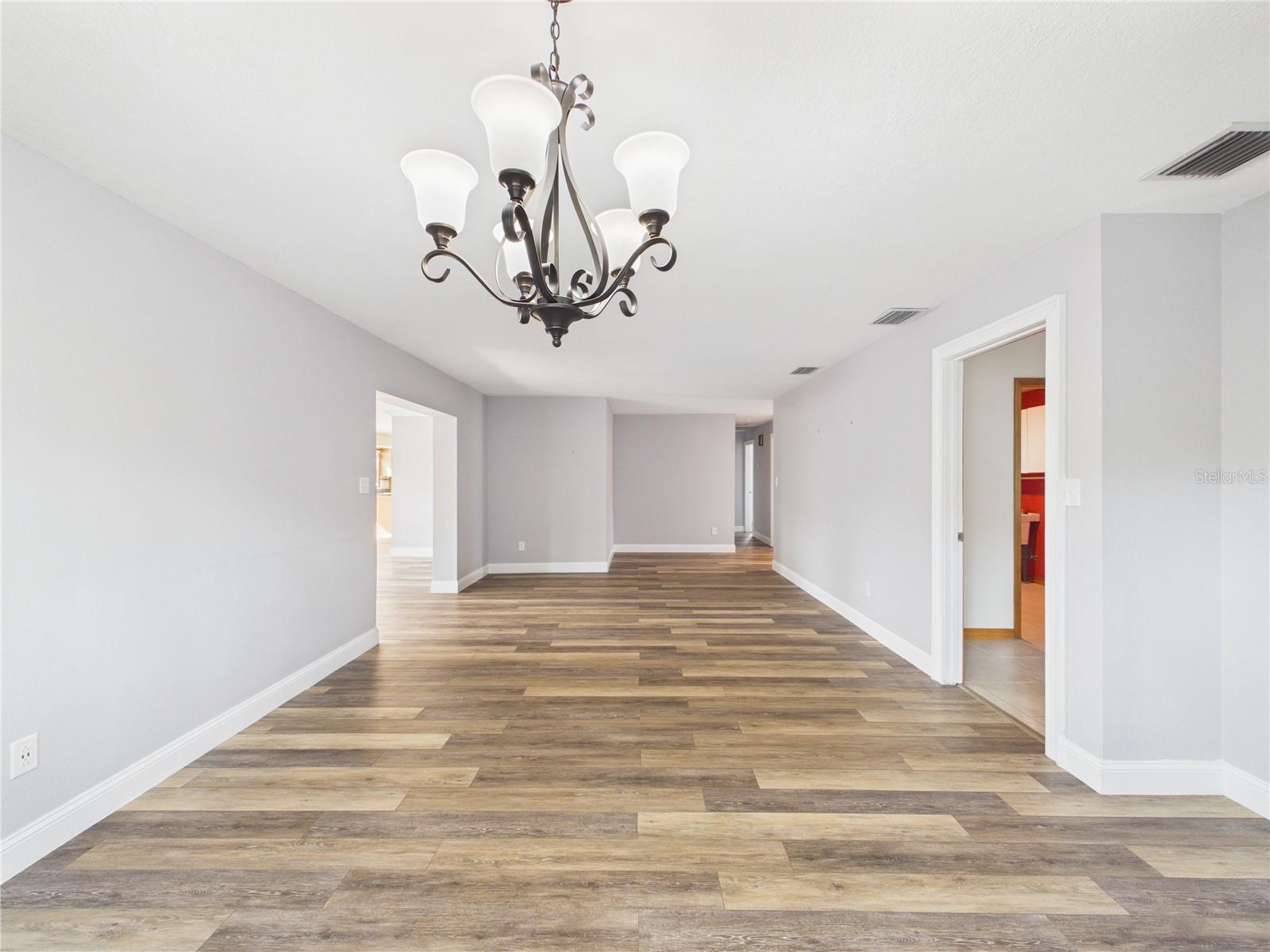 11202 WINN RD, RIVERVIEW, FL, 33569