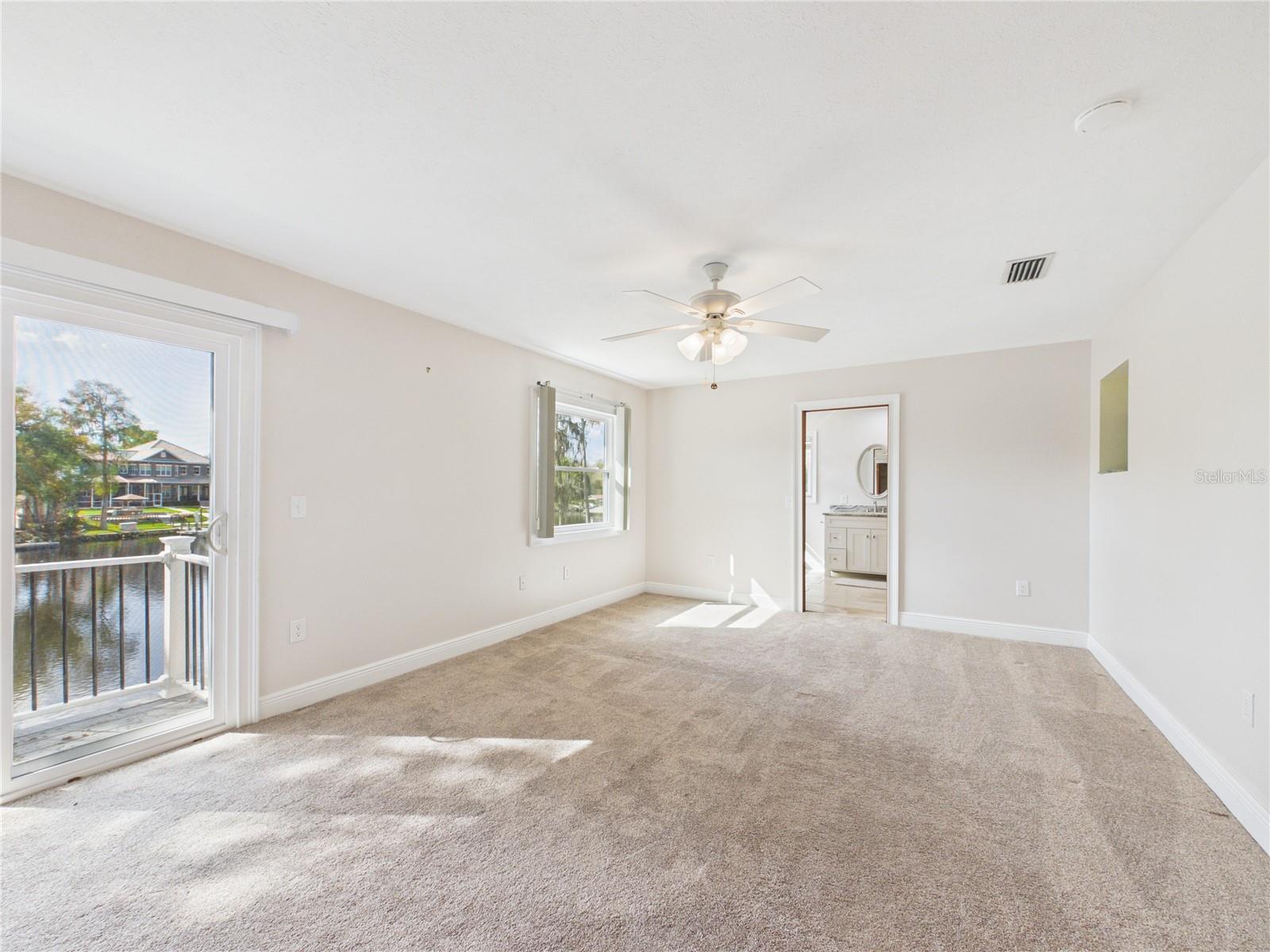 11202 WINN RD, RIVERVIEW, FL, 33569