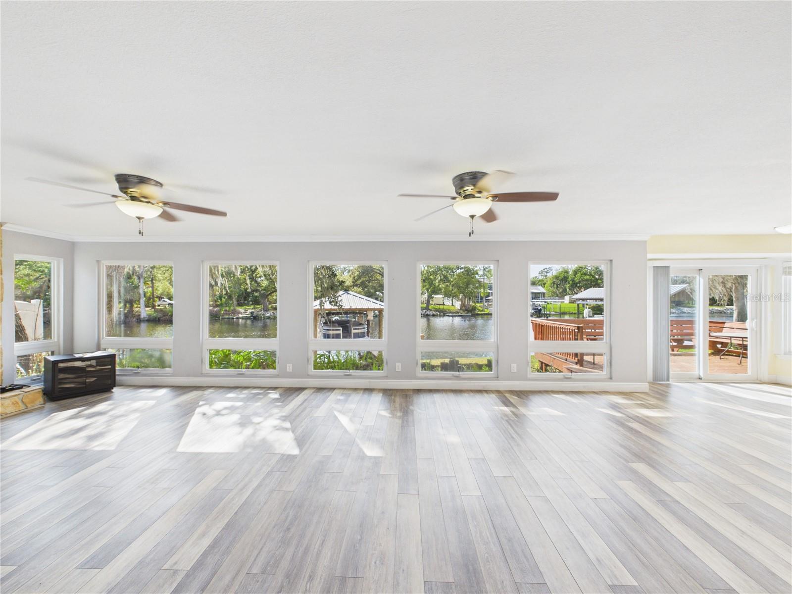 11202 WINN RD, RIVERVIEW, FL, 33569
