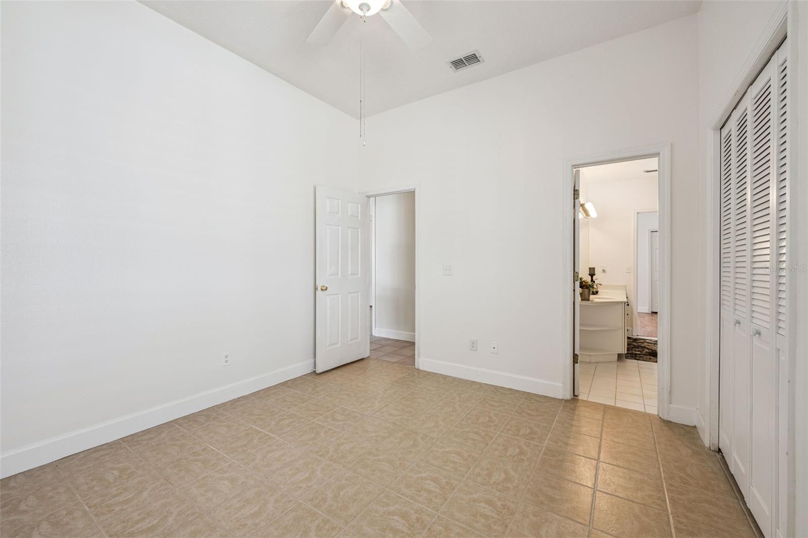 8072 CANYON LAKE CIR, ORLANDO, FL, 32835