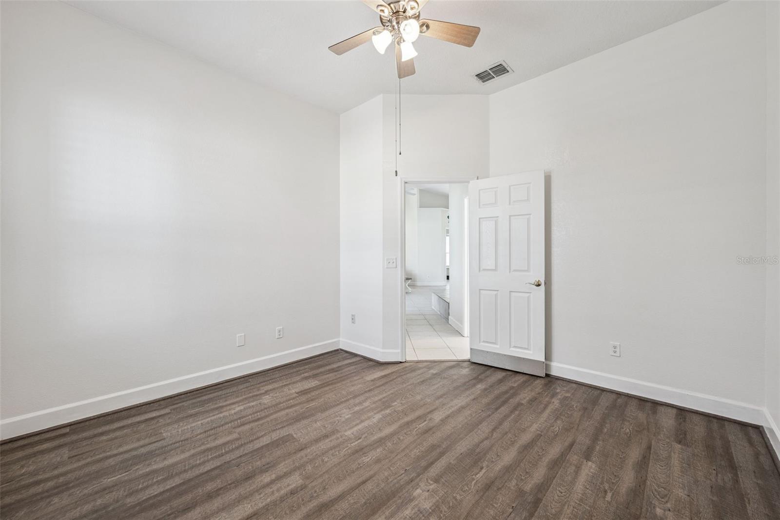 8072 CANYON LAKE CIR, ORLANDO, FL, 32835