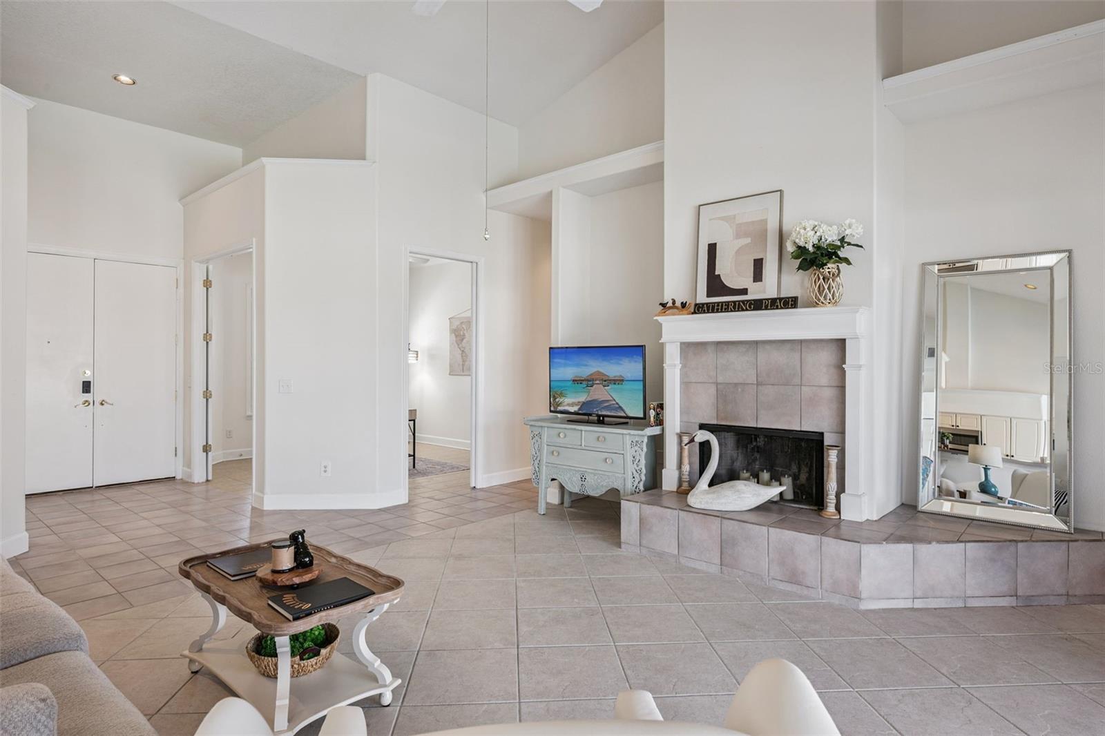 8072 CANYON LAKE CIR, ORLANDO, FL, 32835