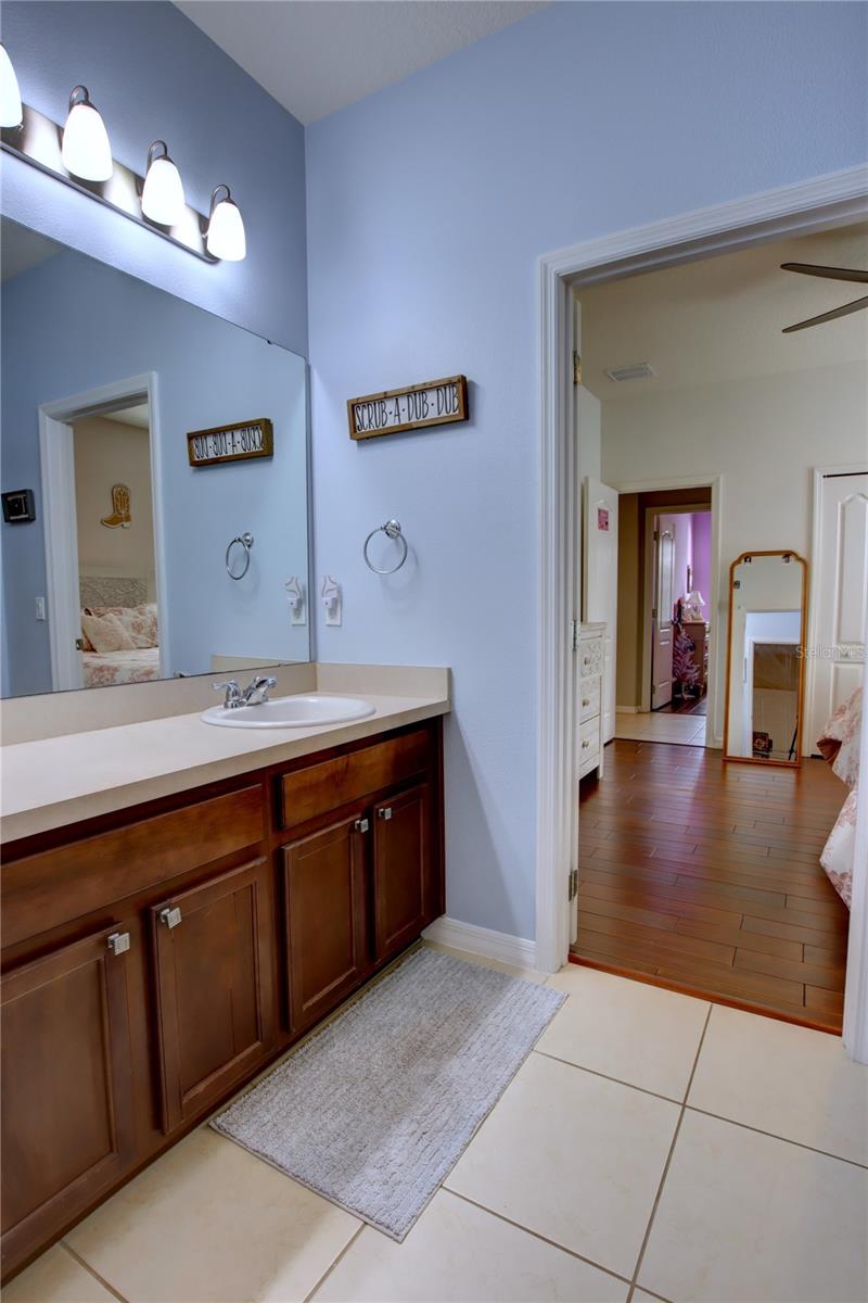 927 SHERBOURNE CIR, LAKE MARY, FL, 32746