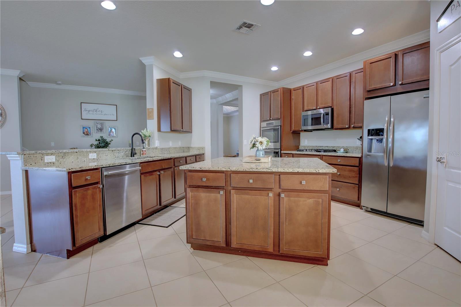 927 SHERBOURNE CIR, LAKE MARY, FL, 32746