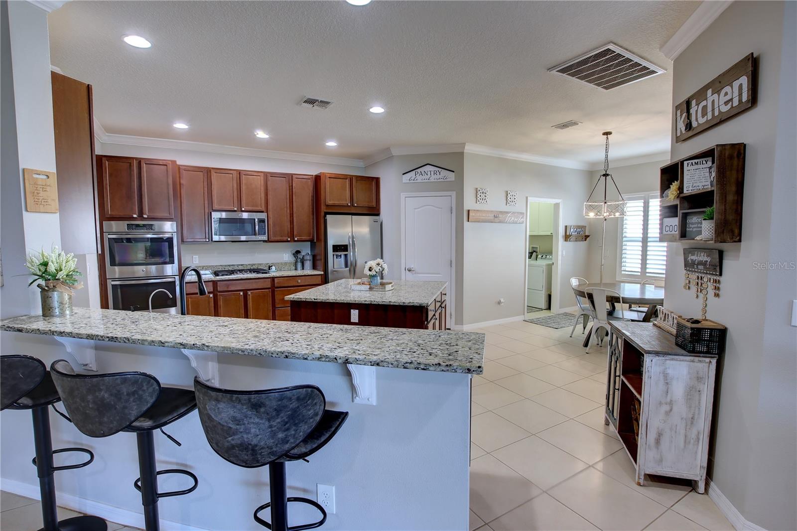 927 SHERBOURNE CIR, LAKE MARY, FL, 32746
