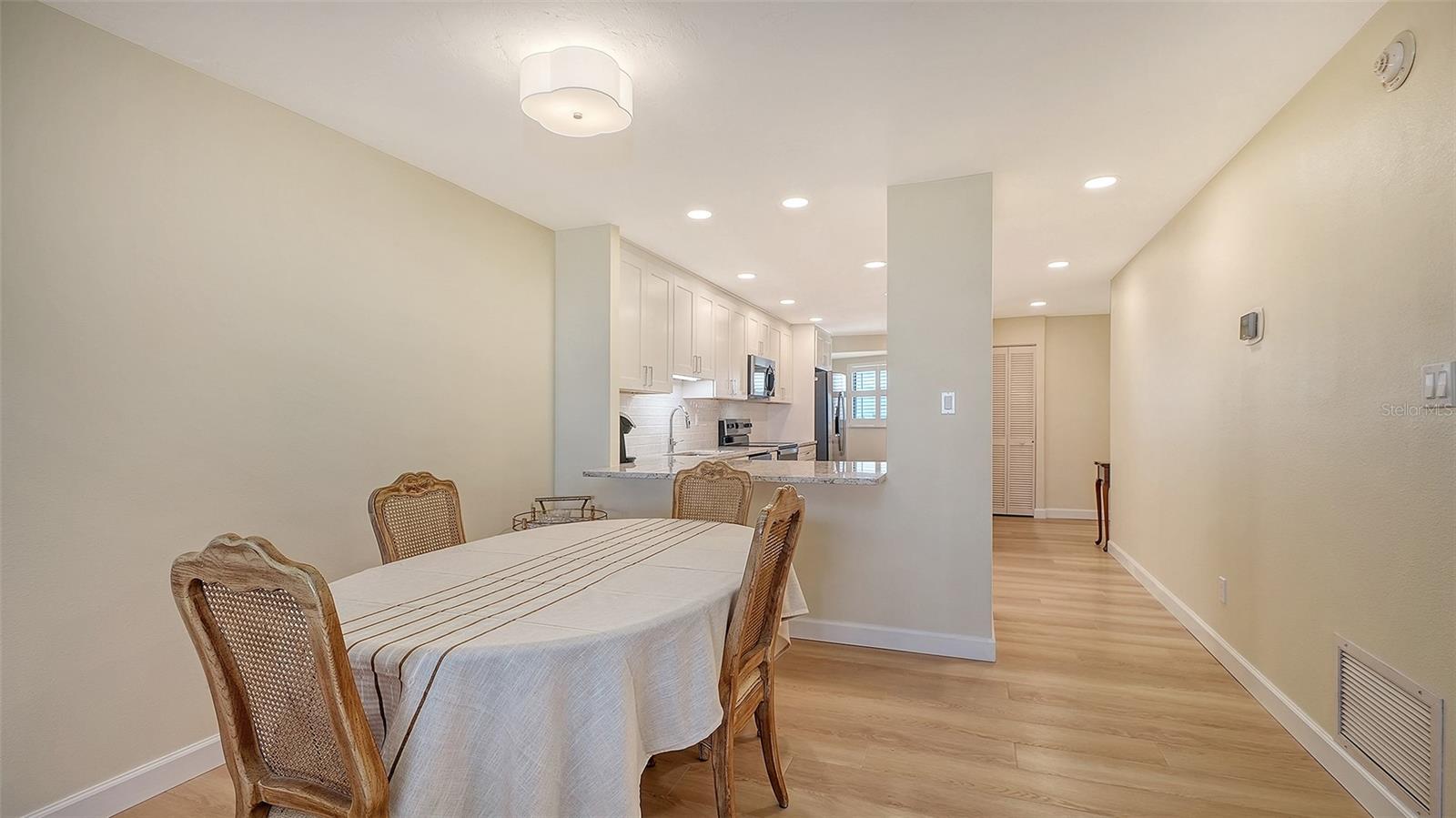 5790 MIDNIGHT PASS RD #506, SARASOTA, FL, 34242