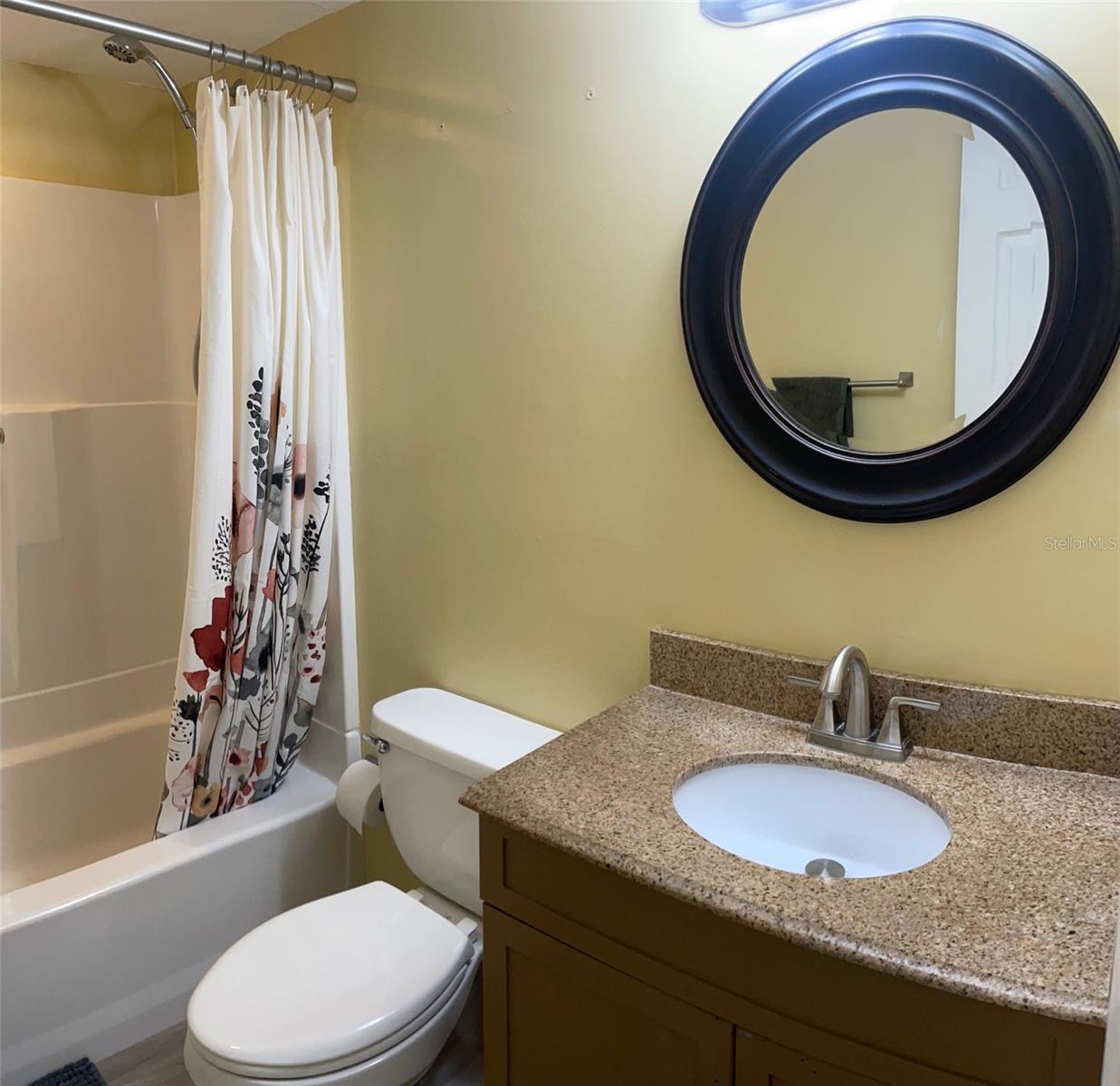370 BASE AVE E #107, VENICE, FL, 34285