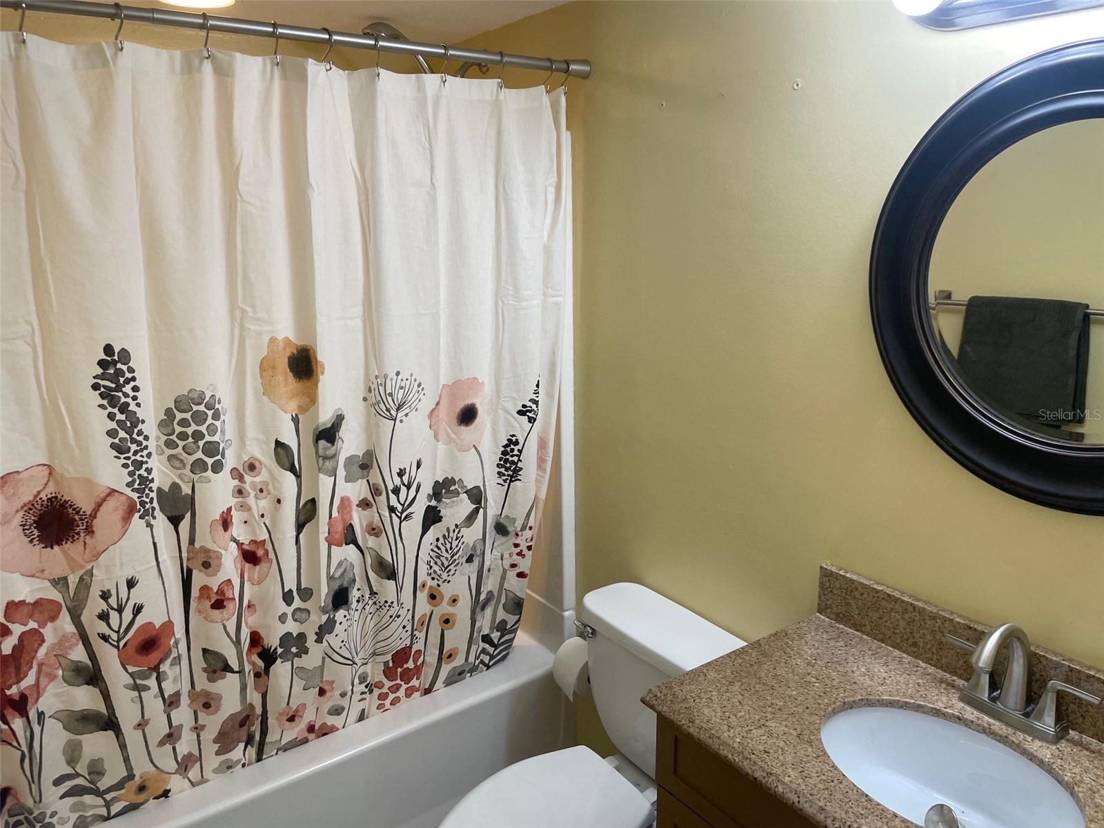 370 BASE AVE E #107, VENICE, FL, 34285