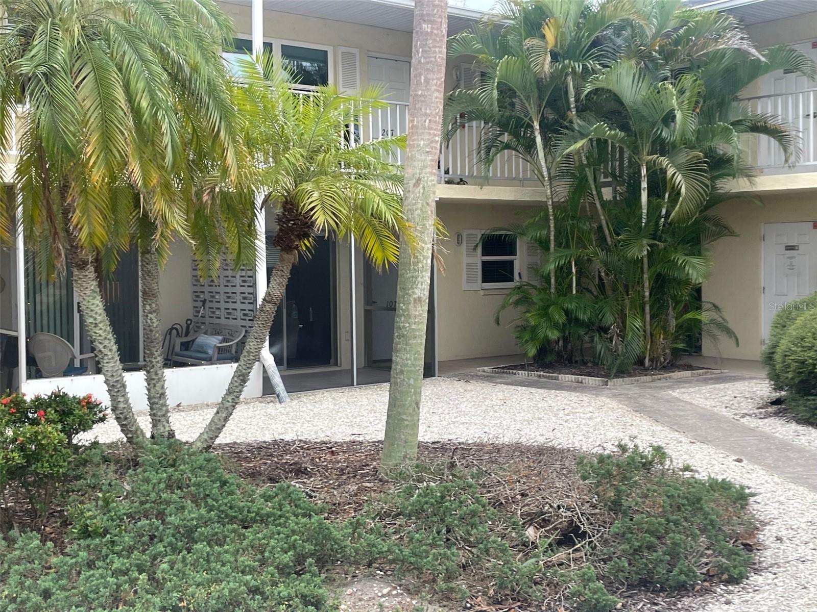 370 BASE AVE E #107, VENICE, FL, 34285