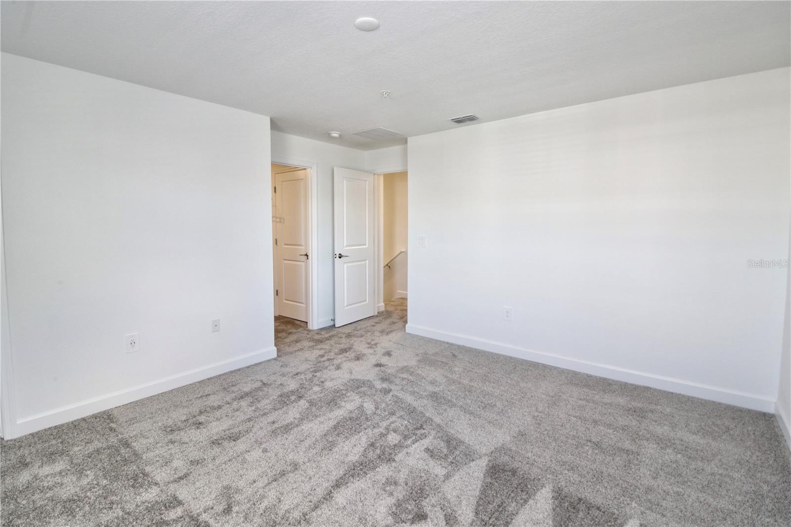 11425 LISTENING DR, ORLANDO, FL, 32832