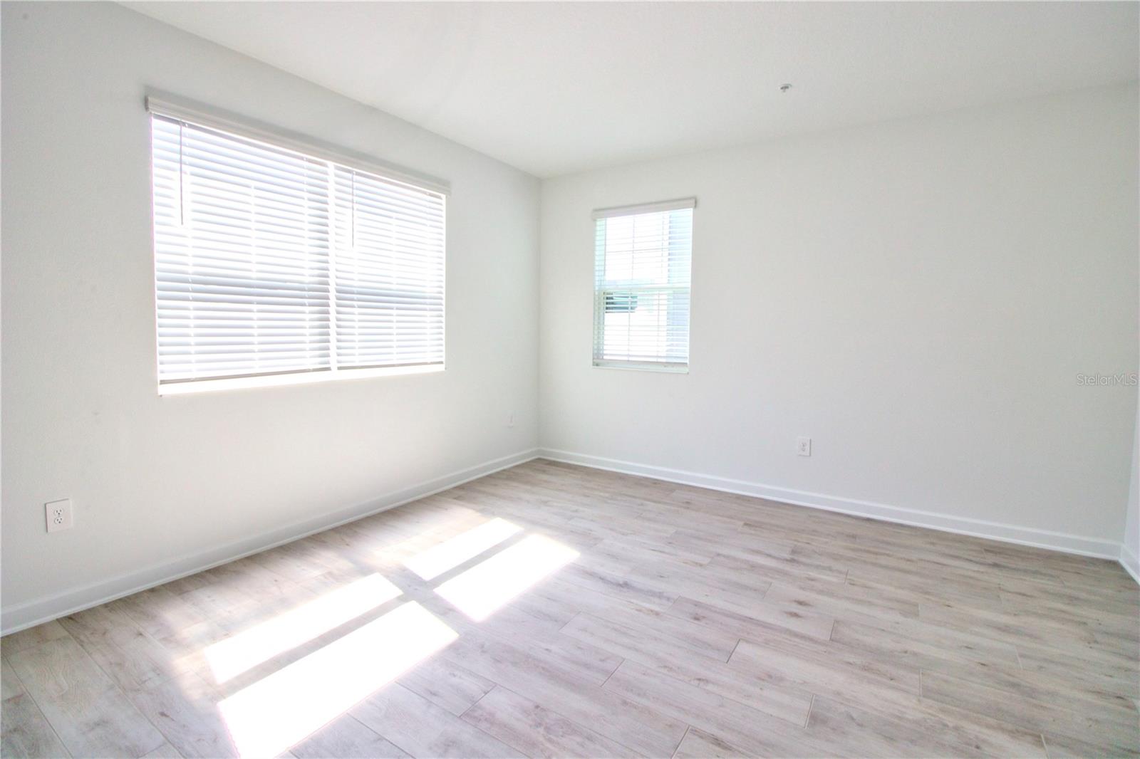 11425 LISTENING DR, ORLANDO, FL, 32832
