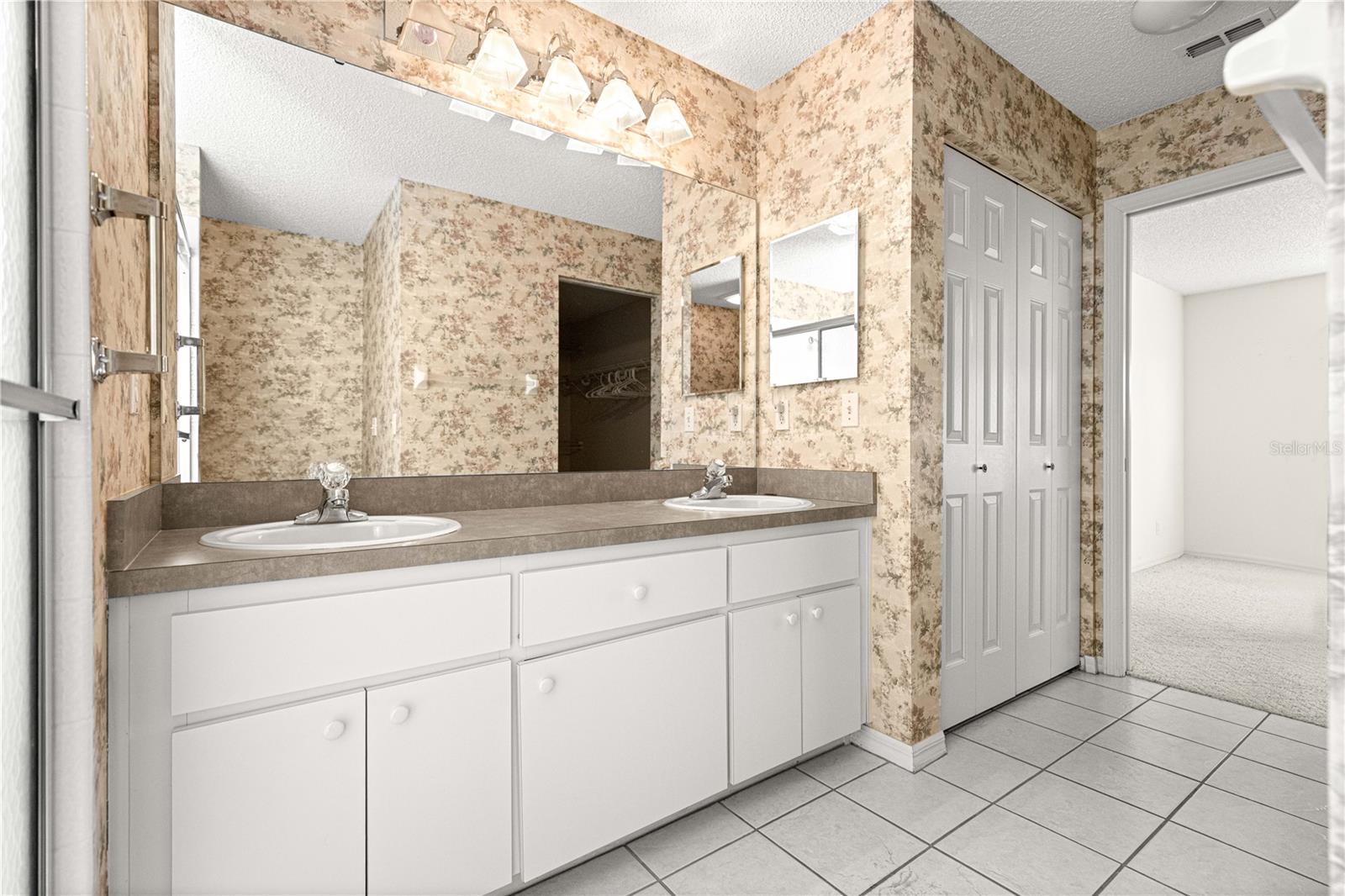 9646 SW 92ND PLACE RD, OCALA, FL, 34481