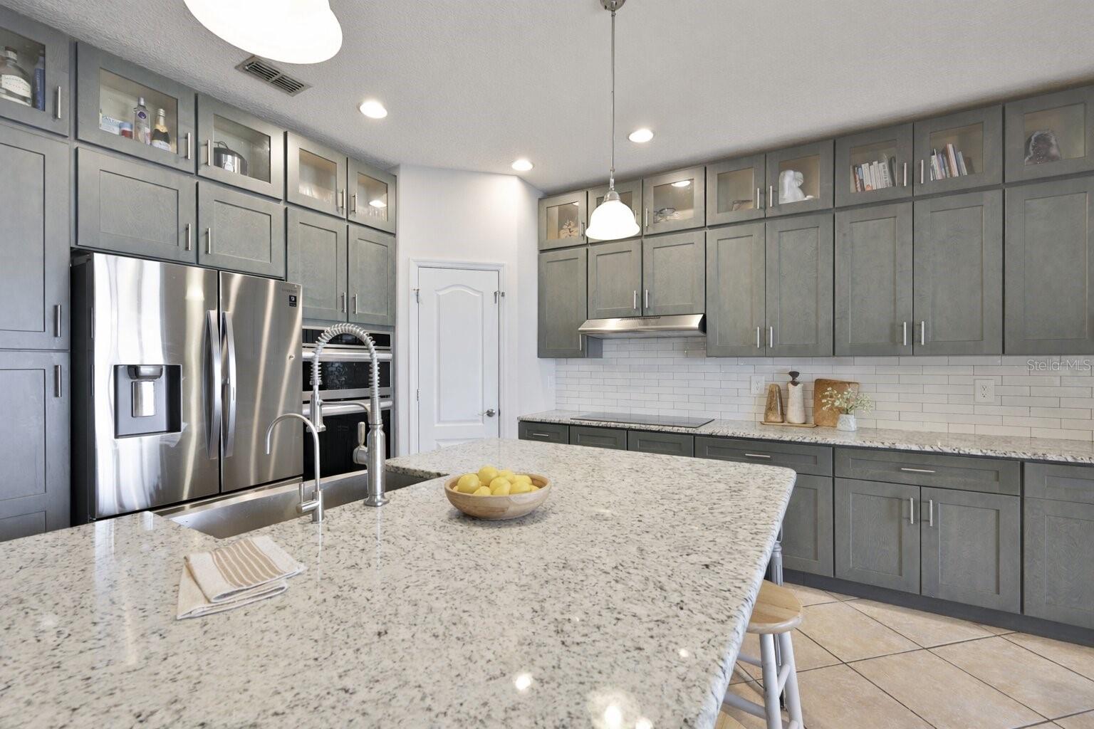 10335 SUMMER AZURE DR, RIVERVIEW, FL, 33578