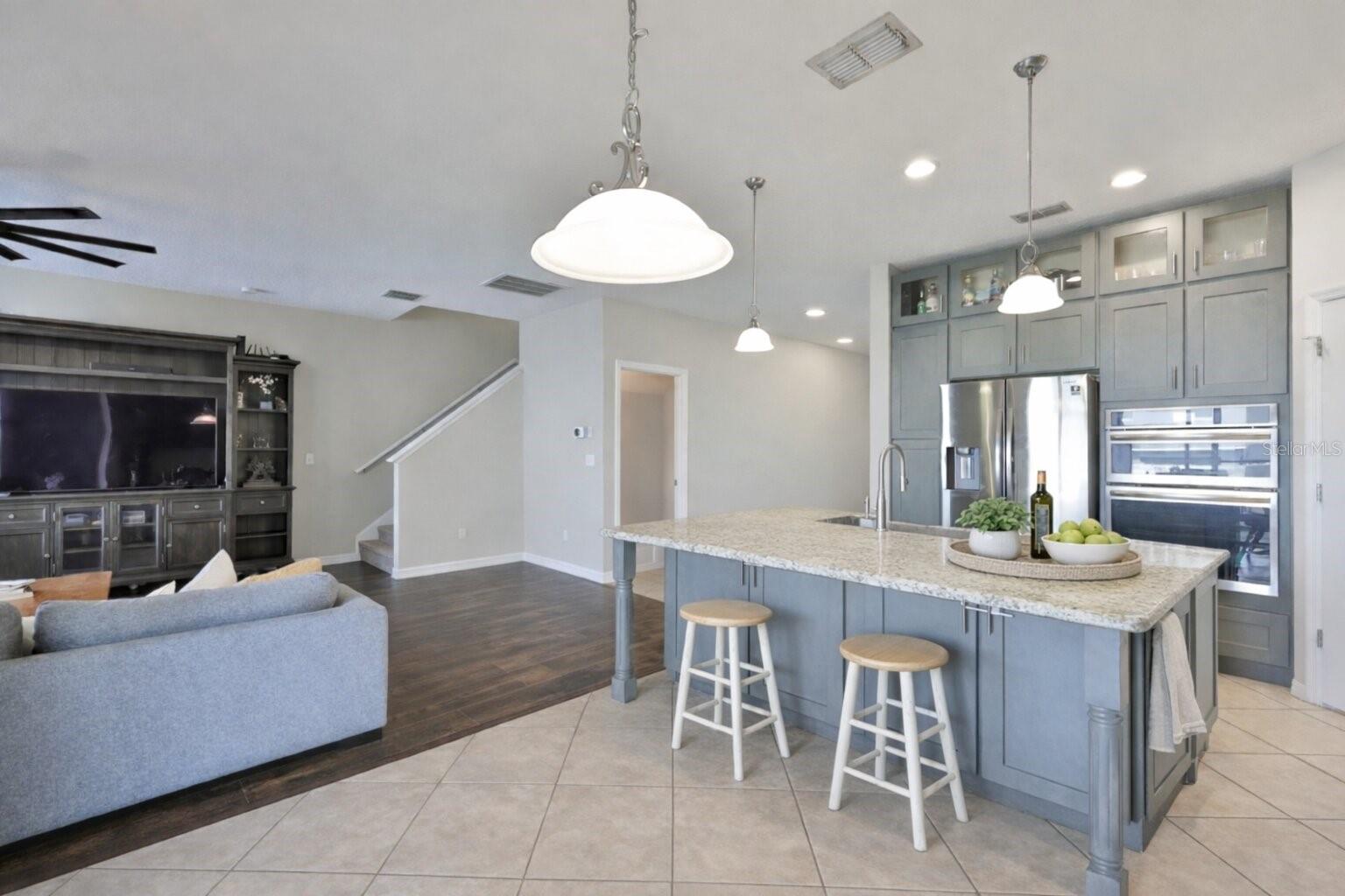 10335 SUMMER AZURE DR, RIVERVIEW, FL, 33578