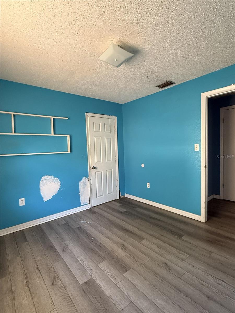 136 MYRTLE AVE, LAKE WALES, FL, 33898