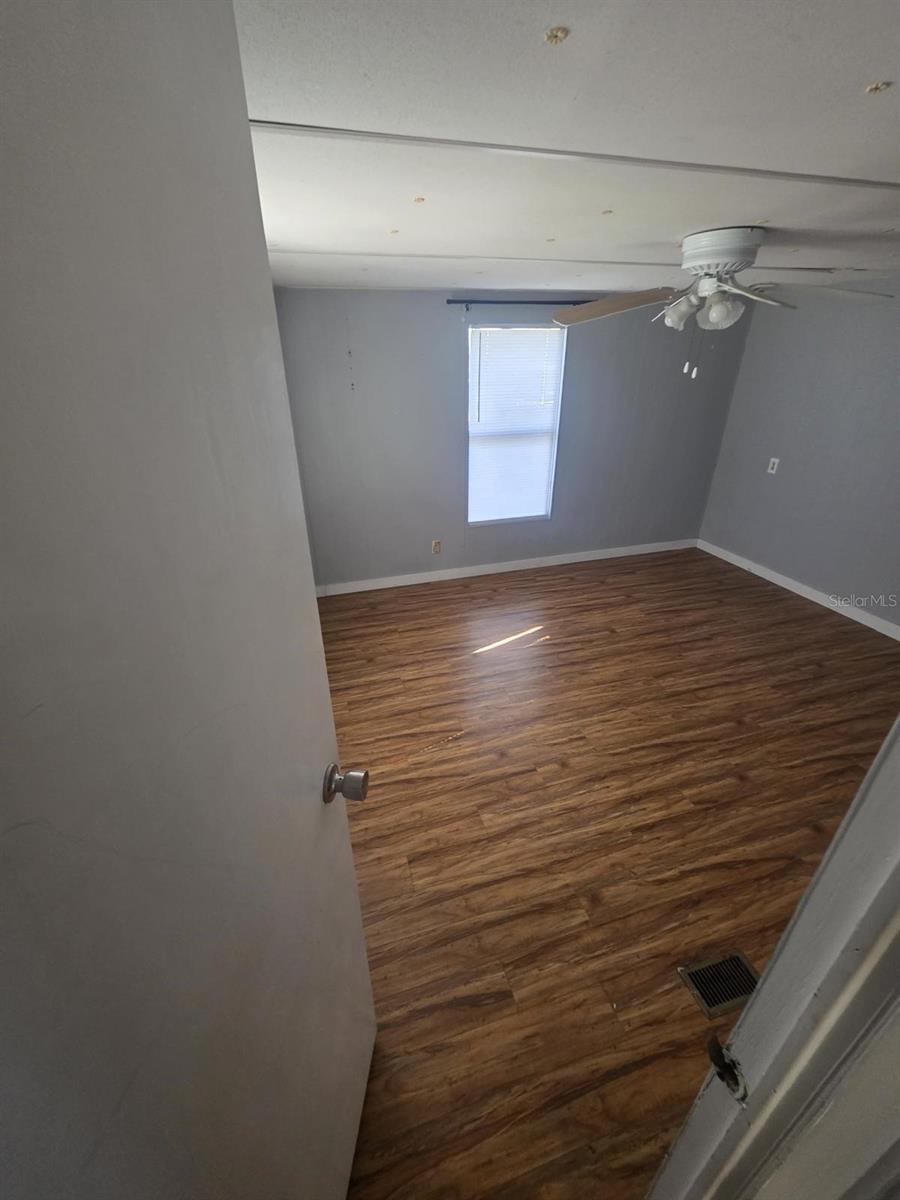 2211 RONALD REAGAN PKWY, DAVENPORT, FL, 33896