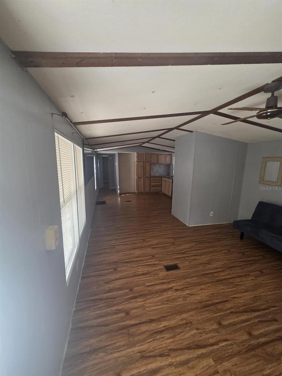 2211 RONALD REAGAN PKWY, DAVENPORT, FL, 33896