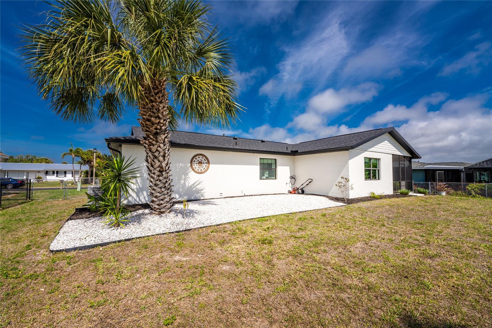 9 OAKLAND HILLS CT, ROTONDA WEST, FL, 33947