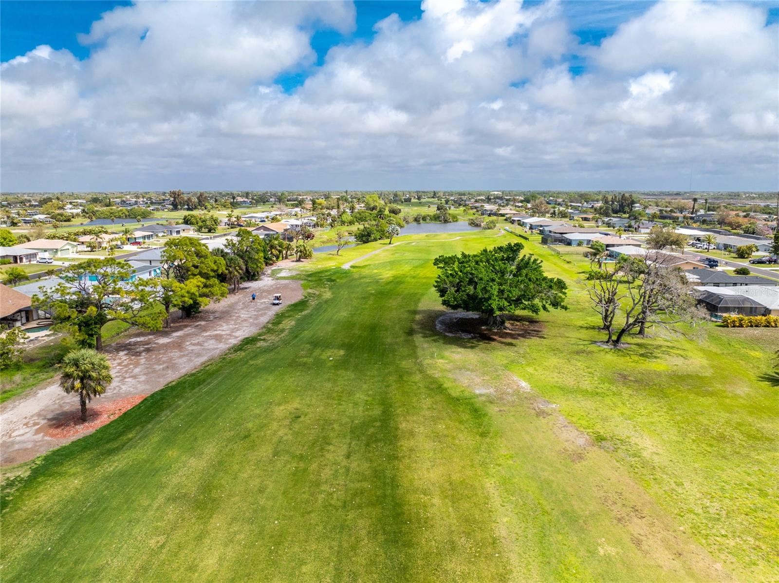 9 OAKLAND HILLS CT, ROTONDA WEST, FL, 33947