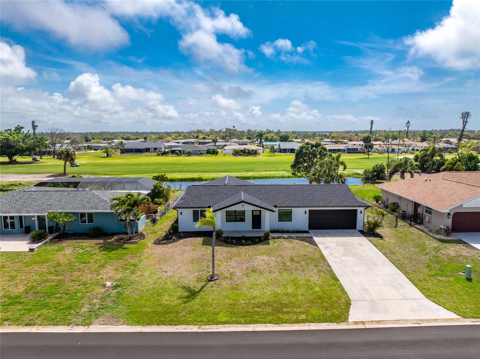 9 OAKLAND HILLS CT, ROTONDA WEST, FL, 33947