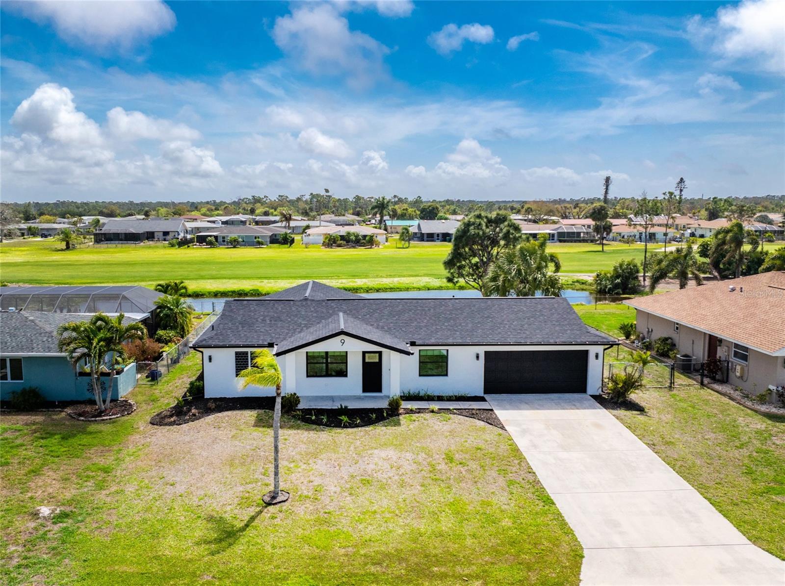 9 OAKLAND HILLS CT, ROTONDA WEST, FL, 33947