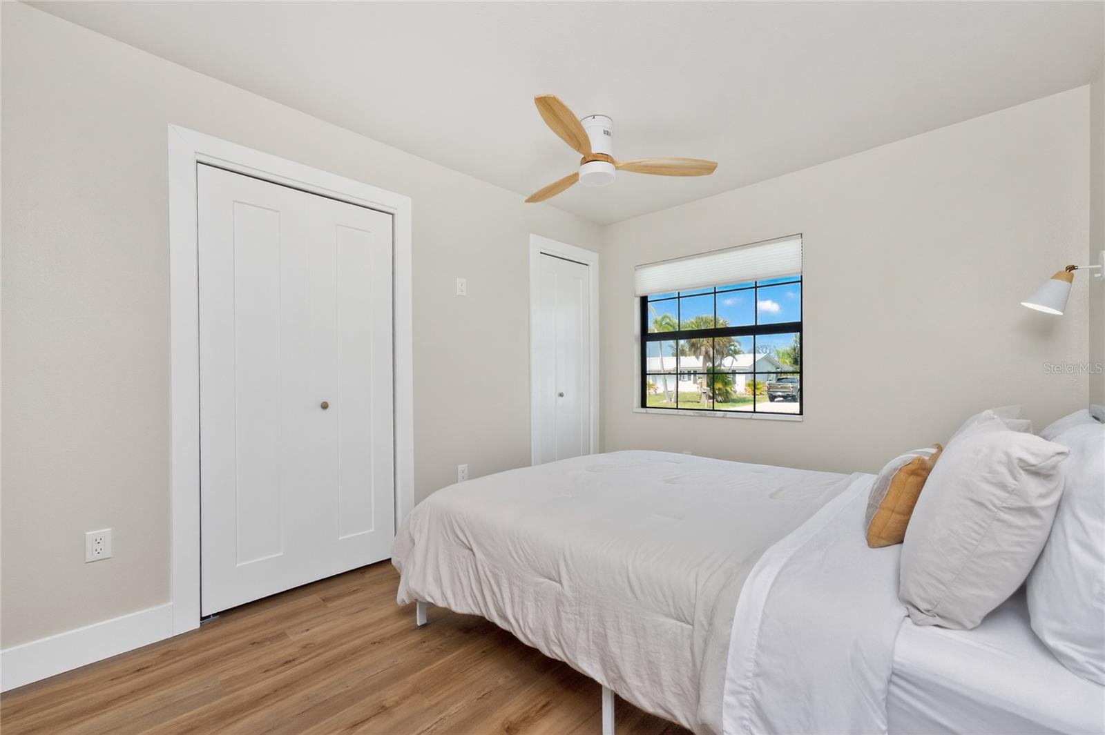 9 OAKLAND HILLS CT, ROTONDA WEST, FL, 33947