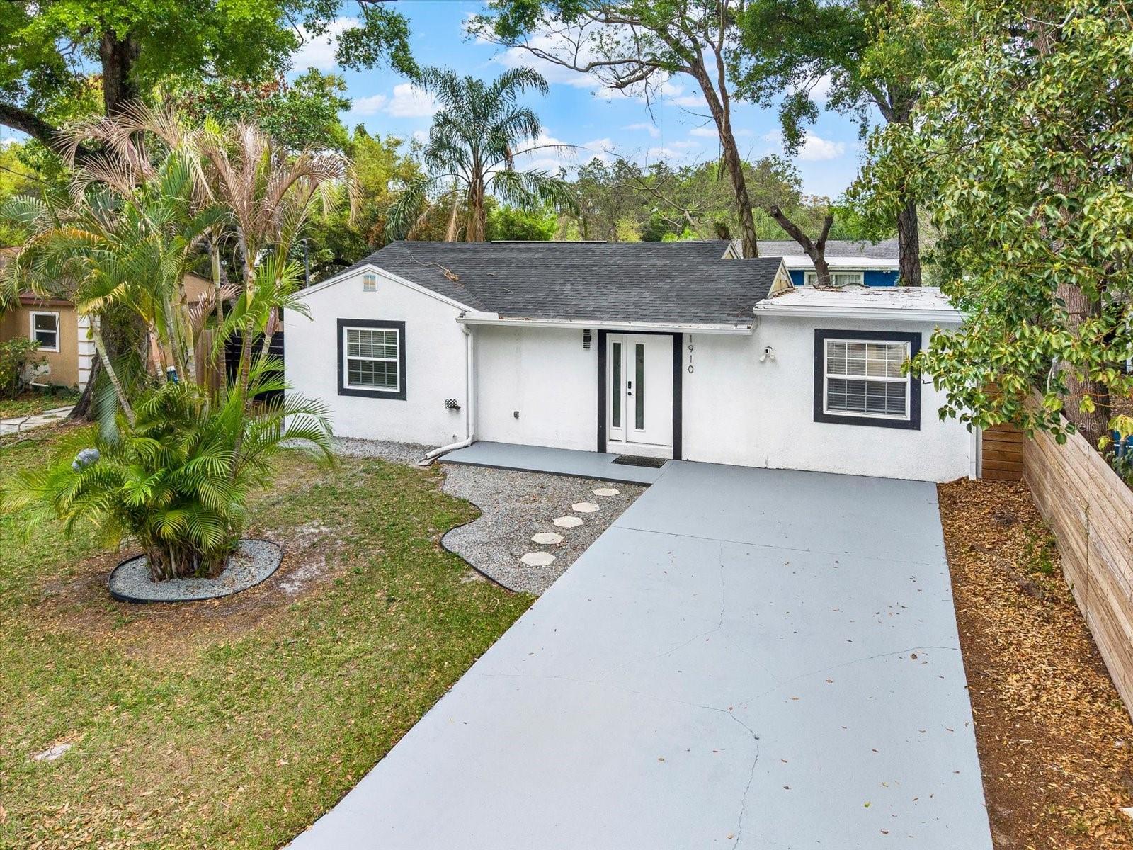 1910 E WILDER AVE, TAMPA, FL, 33610