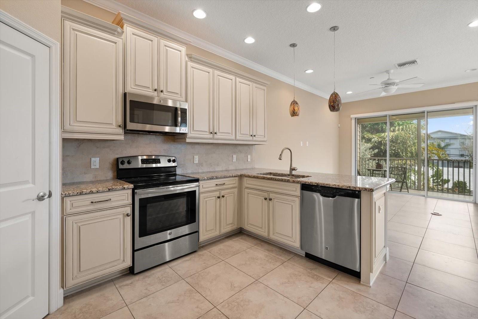 93 THE COVE WAY, INDIAN ROCKS BEACH, FL, 33785