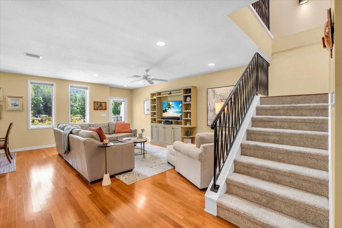 1685 LAUREL ST #4, SARASOTA, FL, 34236