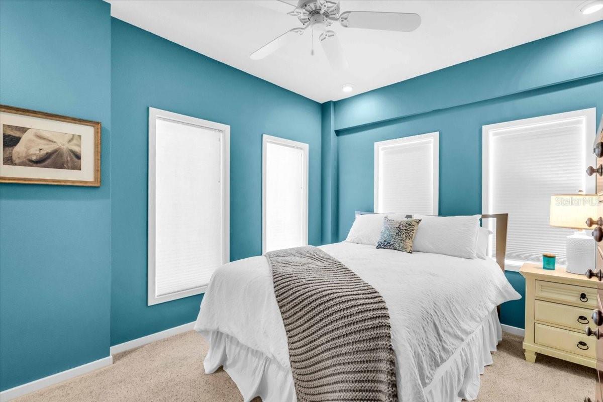 1685 LAUREL ST #4, SARASOTA, FL, 34236