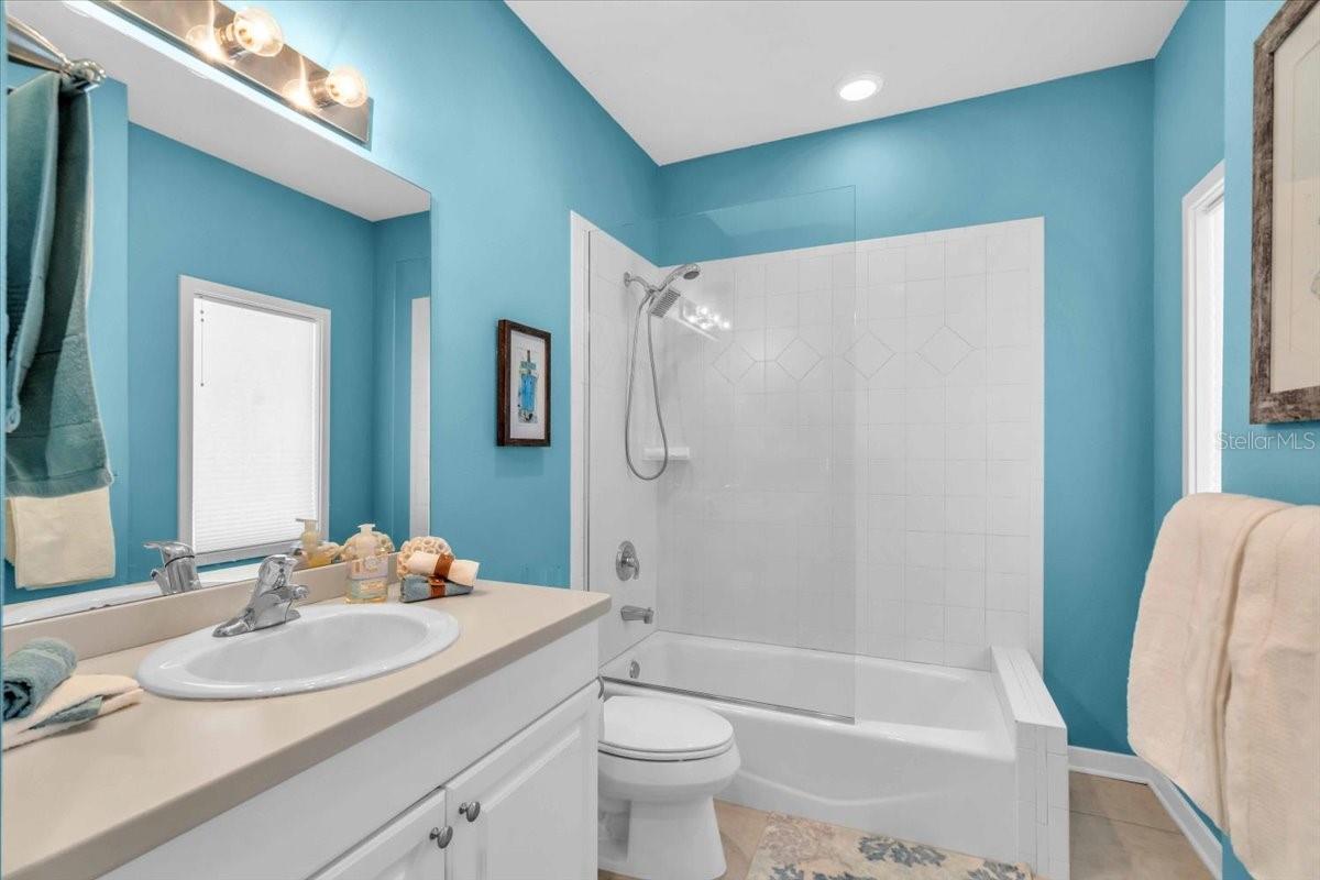 1685 LAUREL ST #4, SARASOTA, FL, 34236