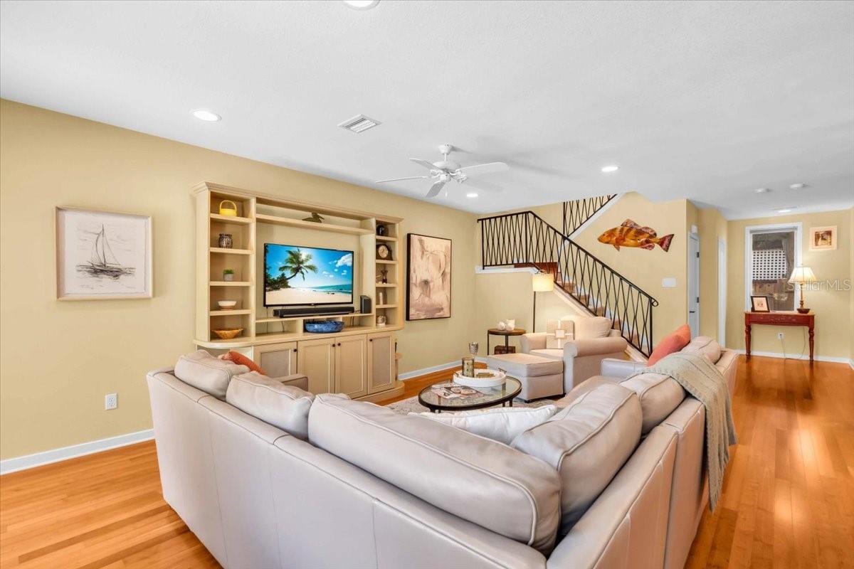1685 LAUREL ST #4, SARASOTA, FL, 34236