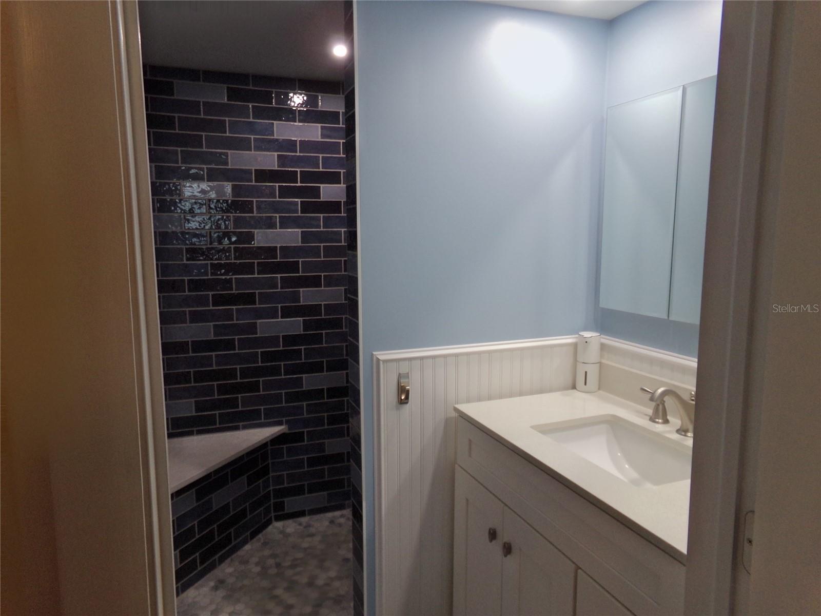 1401 S MCCALL RD #207, ENGLEWOOD, FL, 34223