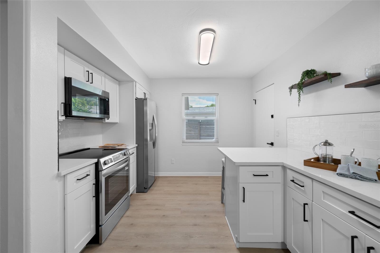 1100 81ST AVE N, ST PETERSBURG, FL, 33702