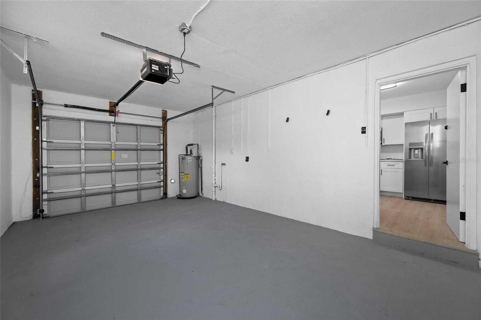 1100 81ST AVE N, ST PETERSBURG, FL, 33702