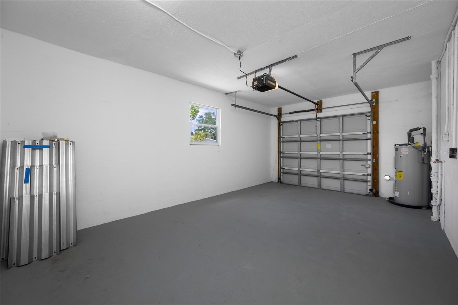 1100 81ST AVE N, ST PETERSBURG, FL, 33702