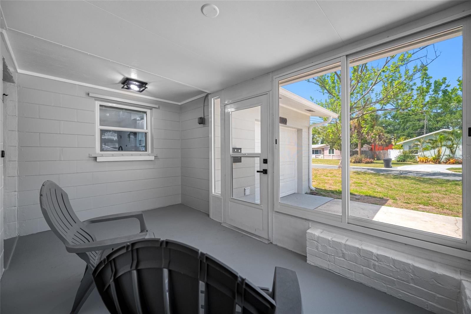 1100 81ST AVE N, ST PETERSBURG, FL, 33702