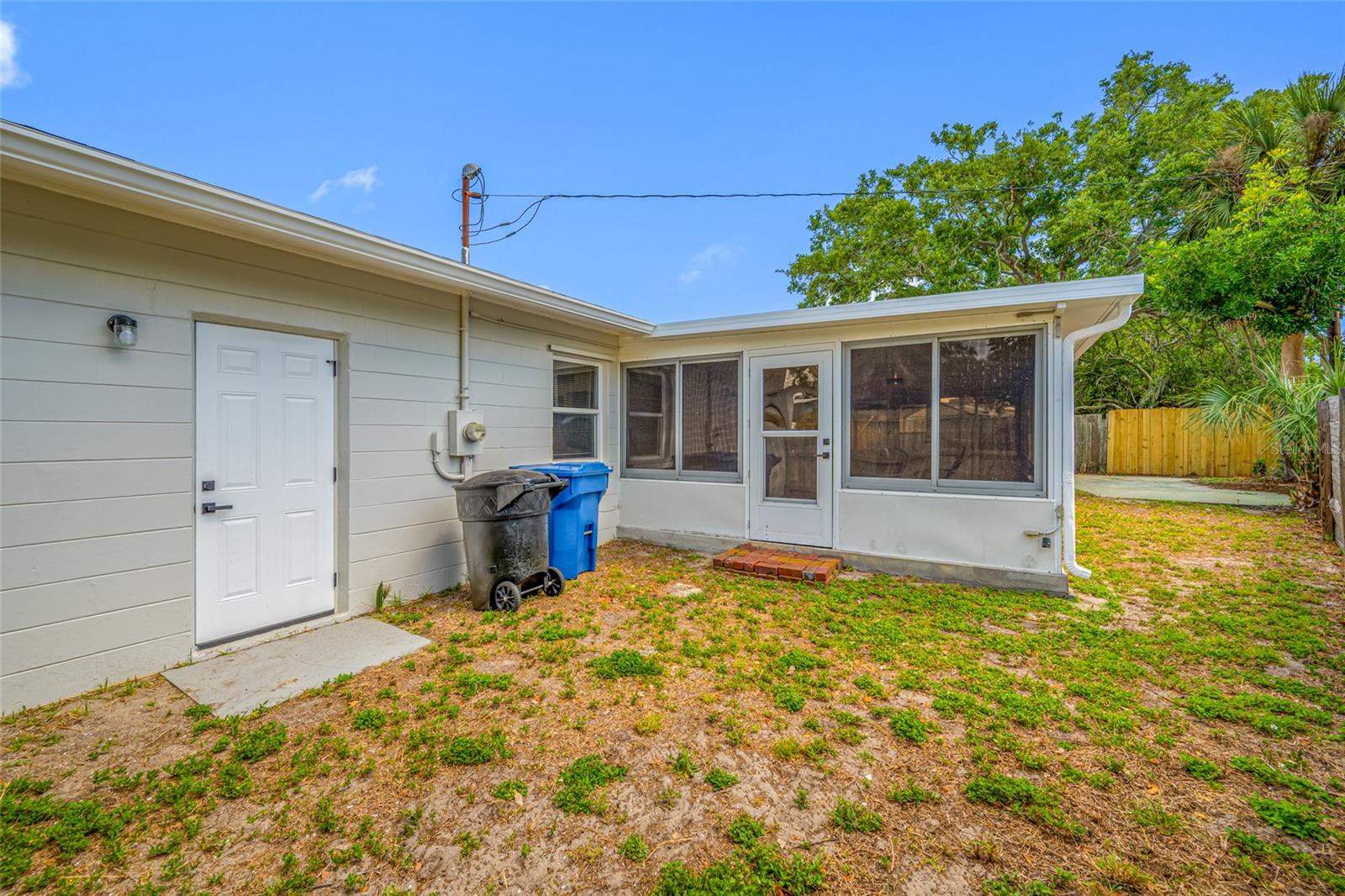 1100 81ST AVE N, ST PETERSBURG, FL, 33702