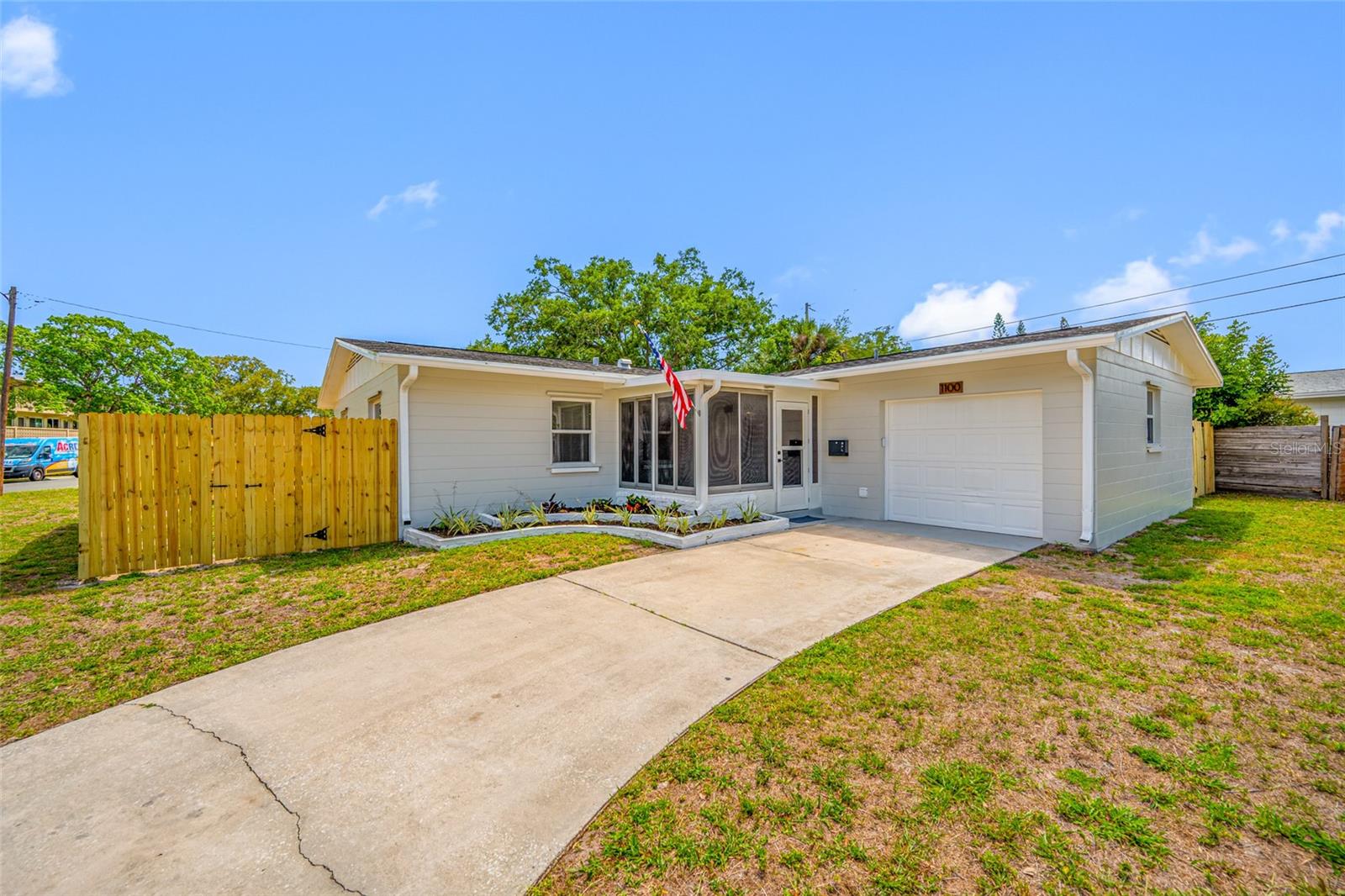 1100 81ST AVE N, ST PETERSBURG, FL, 33702