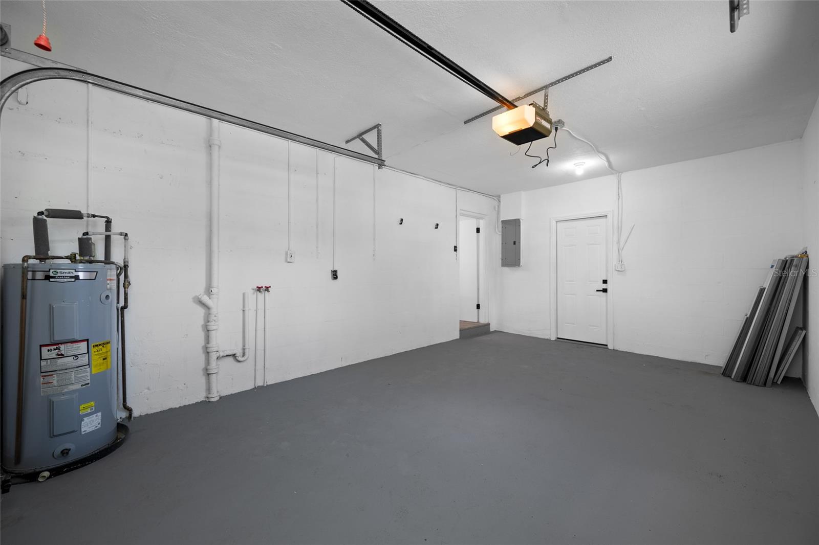 1100 81ST AVE N, ST PETERSBURG, FL, 33702