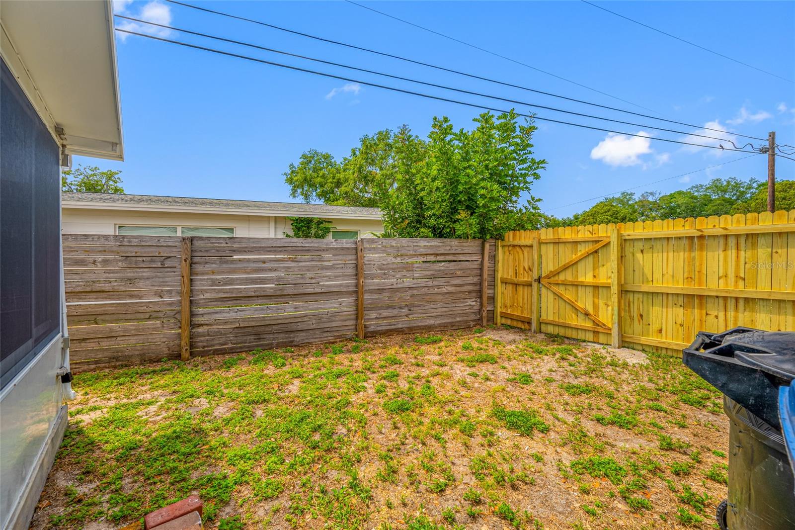 1100 81ST AVE N, ST PETERSBURG, FL, 33702