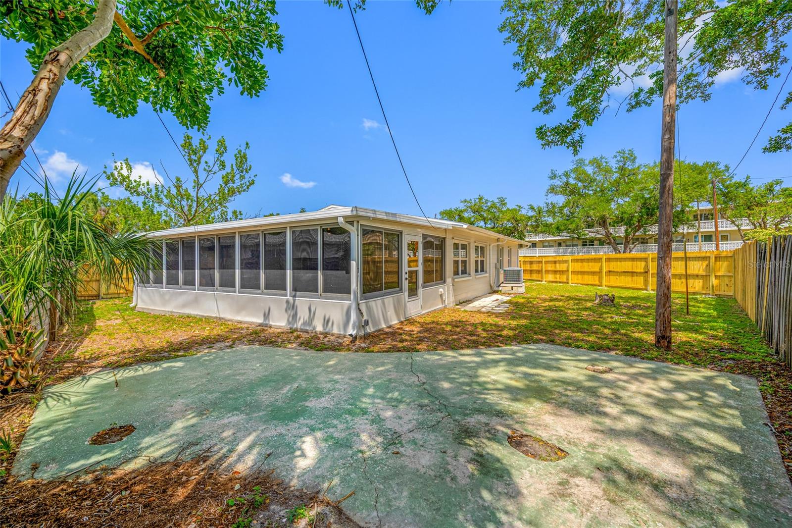 1100 81ST AVE N, ST PETERSBURG, FL, 33702